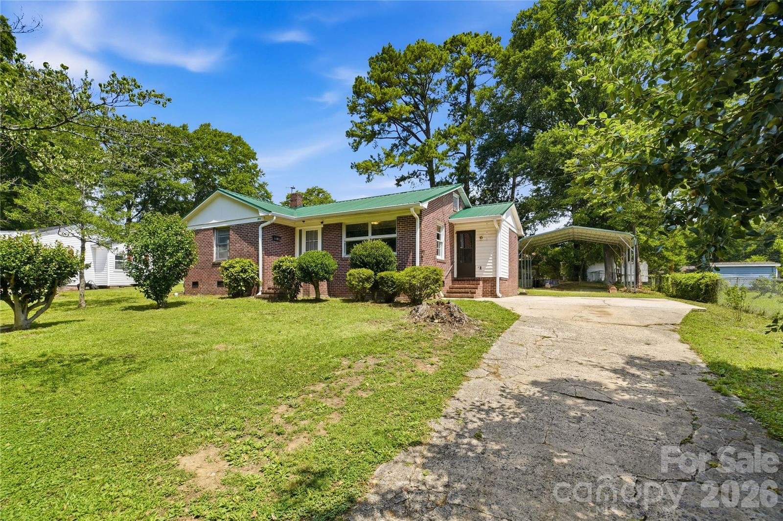 307 Dutchman Avenue, Mount Holly, NC 28120 - Photo 2
