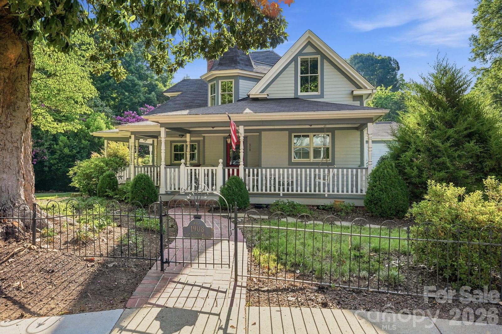 Property at 519 South Street, Davidson, NC 28036