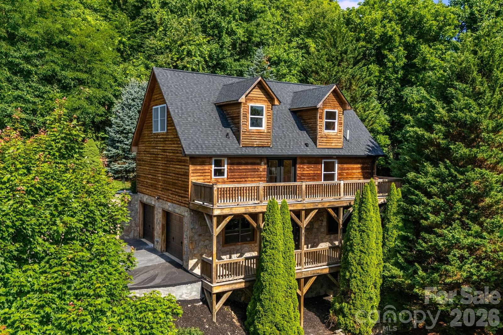 88 Mayflower Court, Waynesville, NC 28785