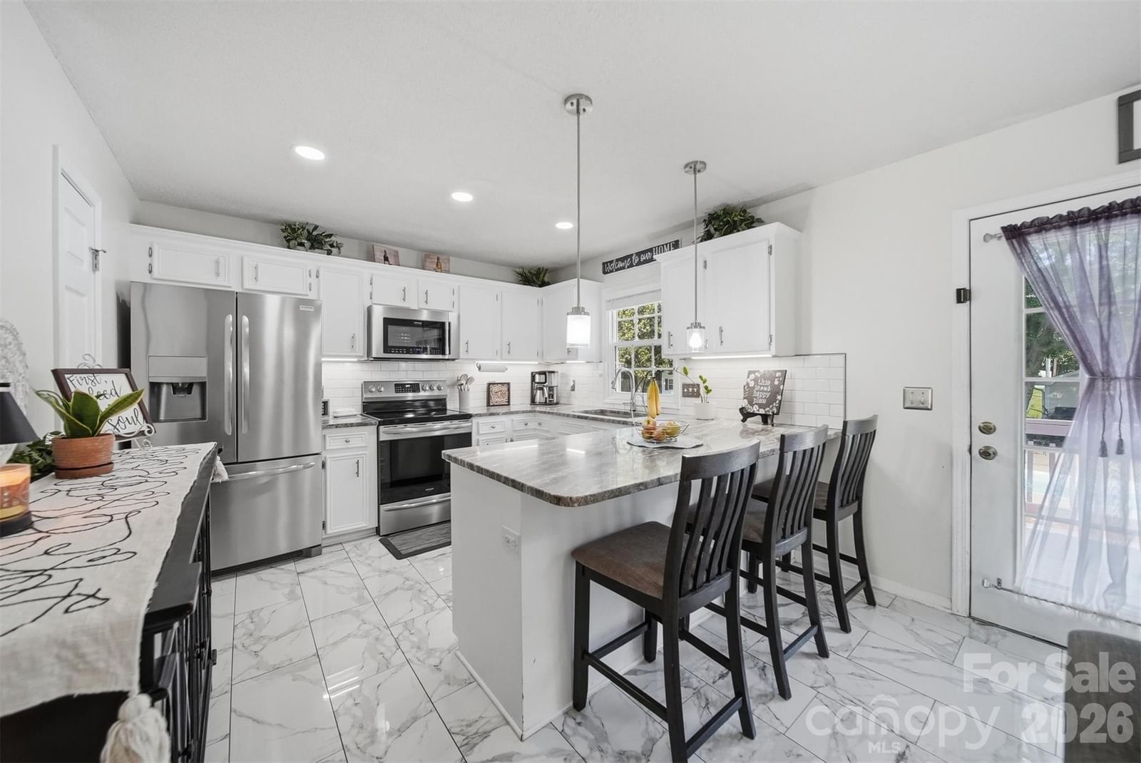927 Victoria Avenue, Kannapolis, NC 28081 - Photo 4