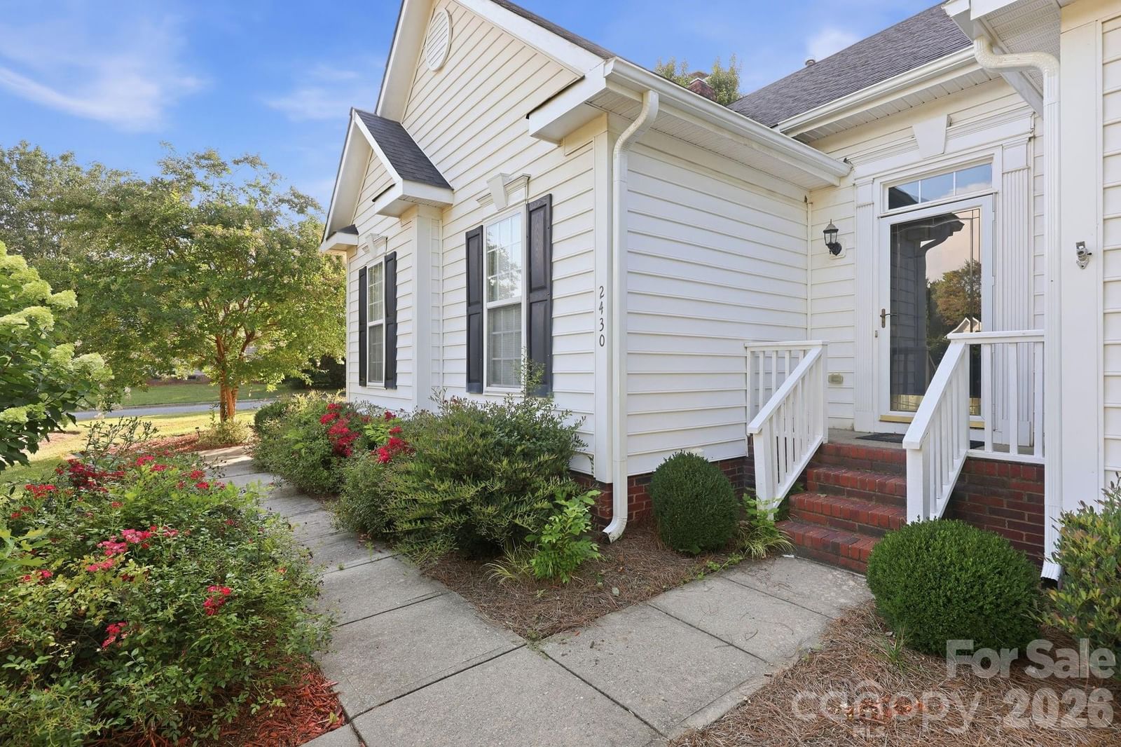 2430 Saguaro Lane, Kannapolis, NC 28083 - Photo 2