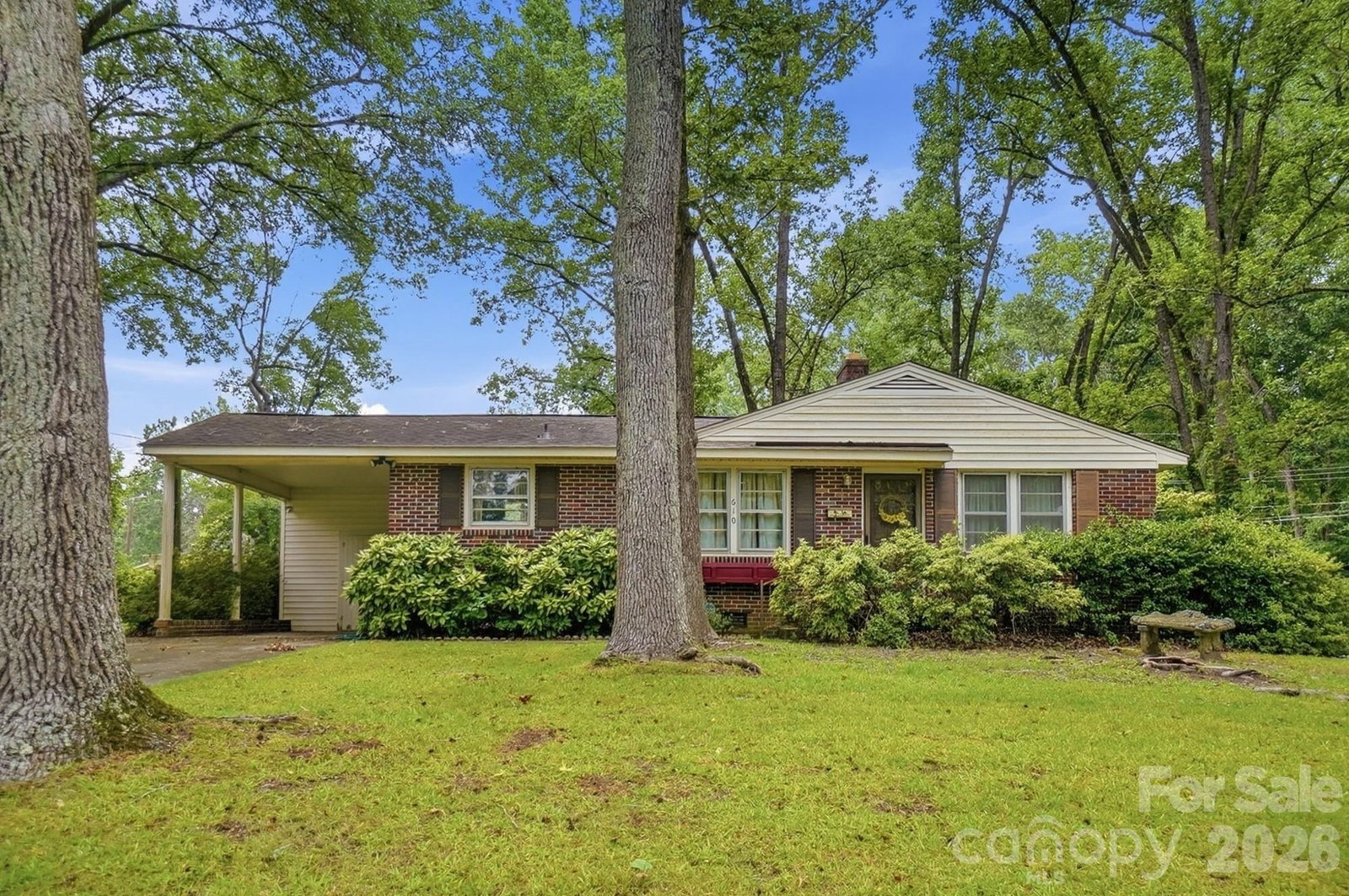 610 Laurel Court, Lancaster, SC 29720 - Photo 2