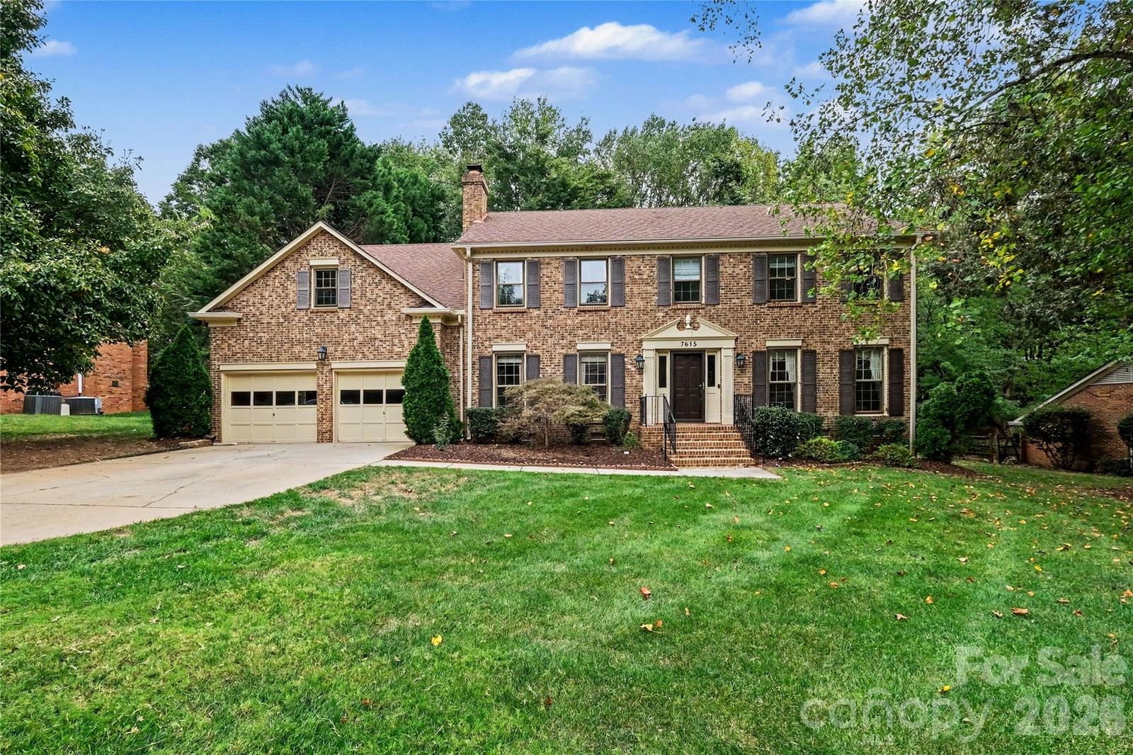 7615 Quail Hill Road, Charlotte, NC 28210 - Photo 2