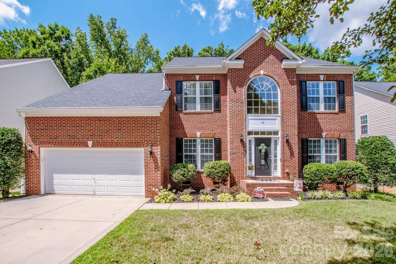 121 Crimson Orchard Drive, Mooresville, NC 28115