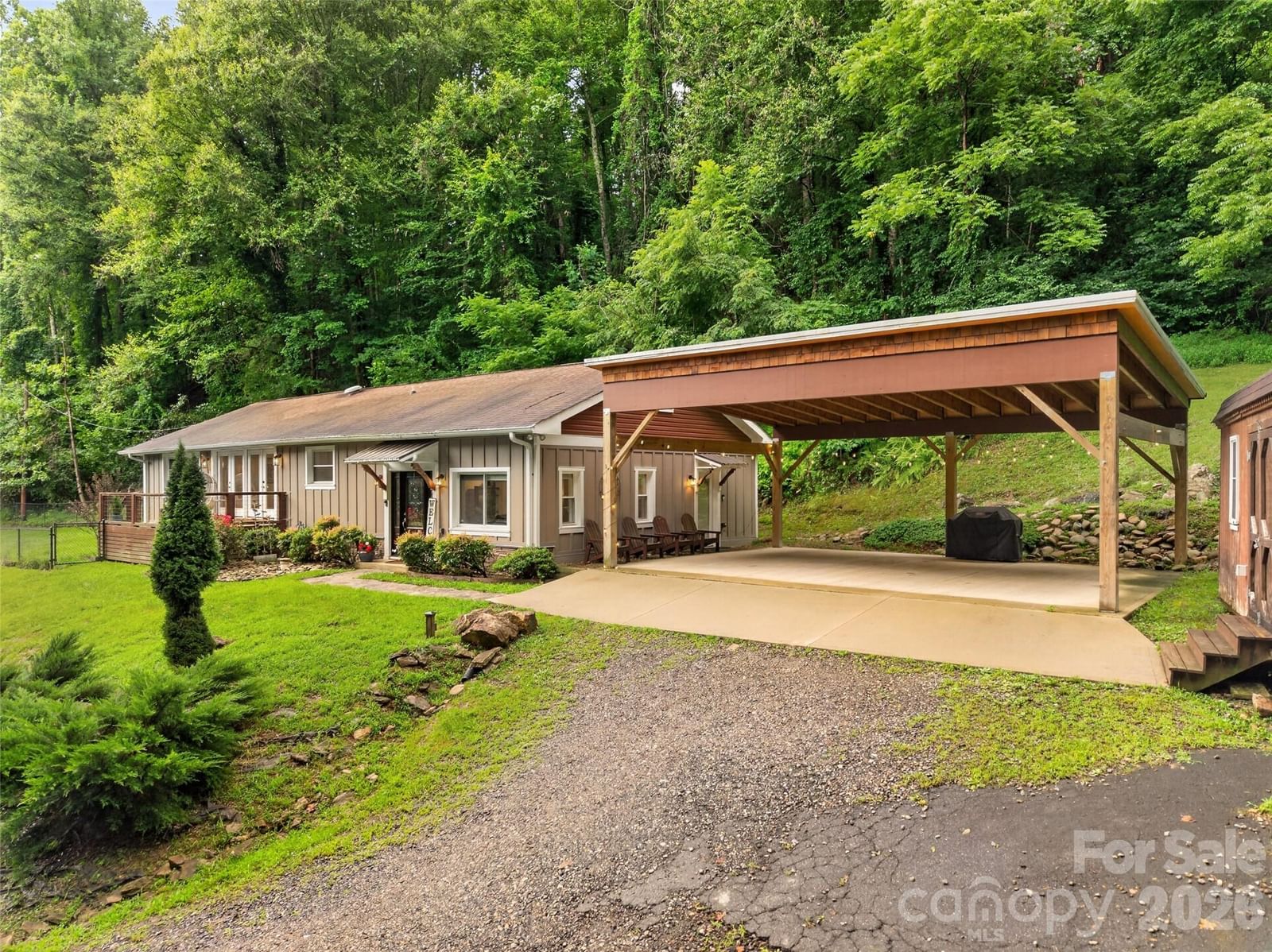 3882 New Leicester Highway, Leicester, NC 28748 - Photo 5