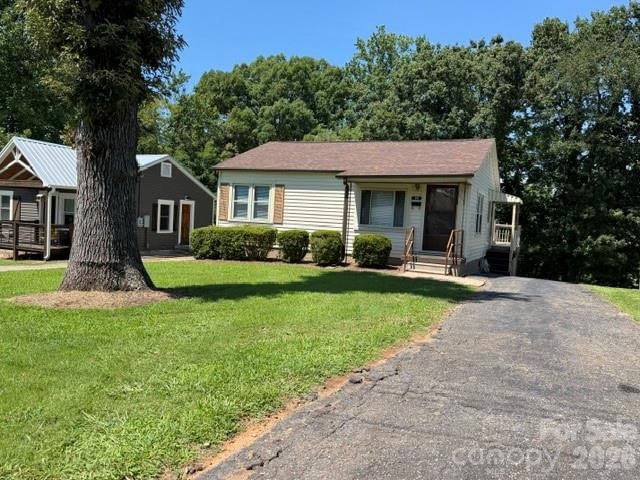 44 Ridgecrest Drive, Marion, NC 28752 - Photo 2