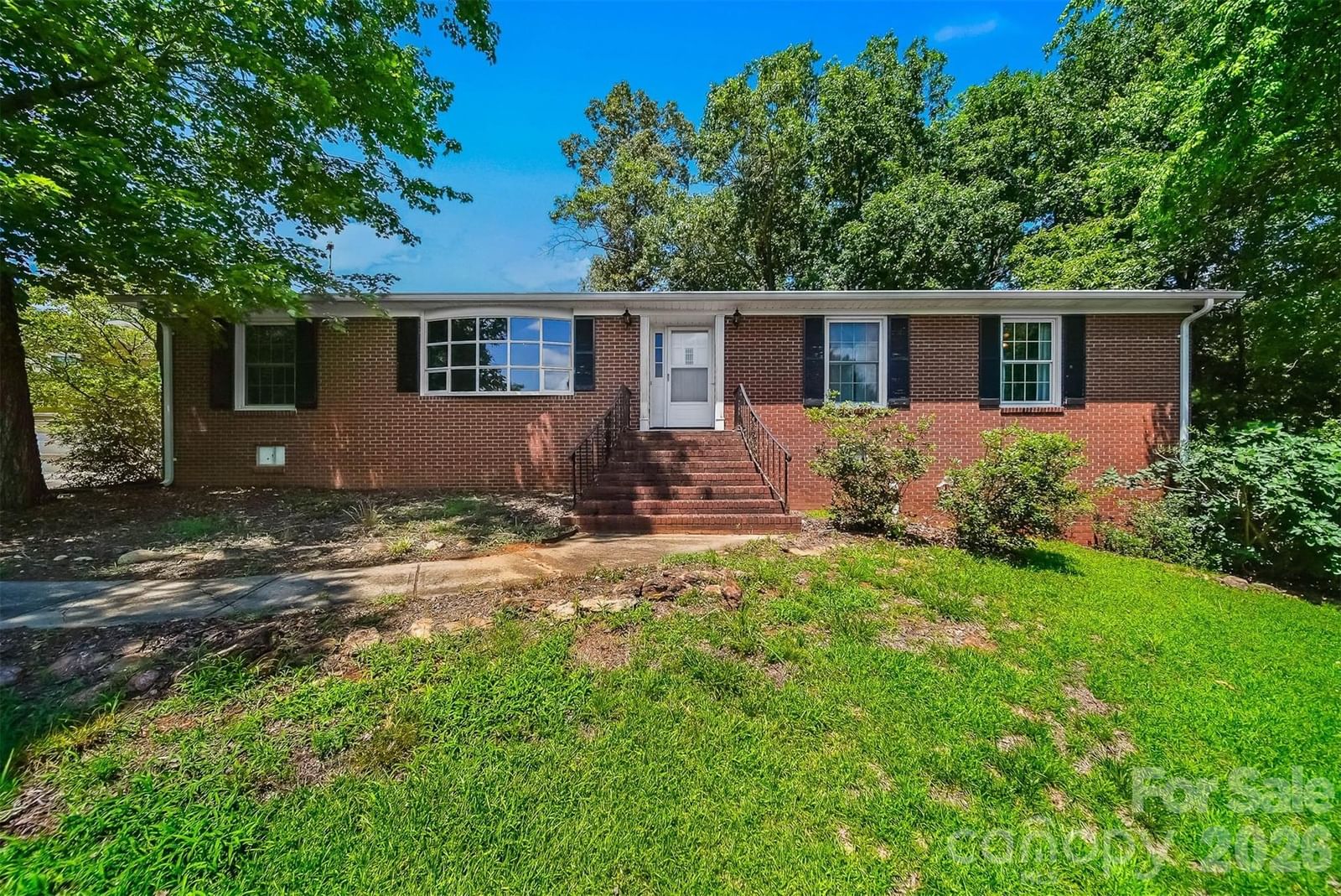466 Shiloh Church Road, Hickory, NC 28601 - Photo 2