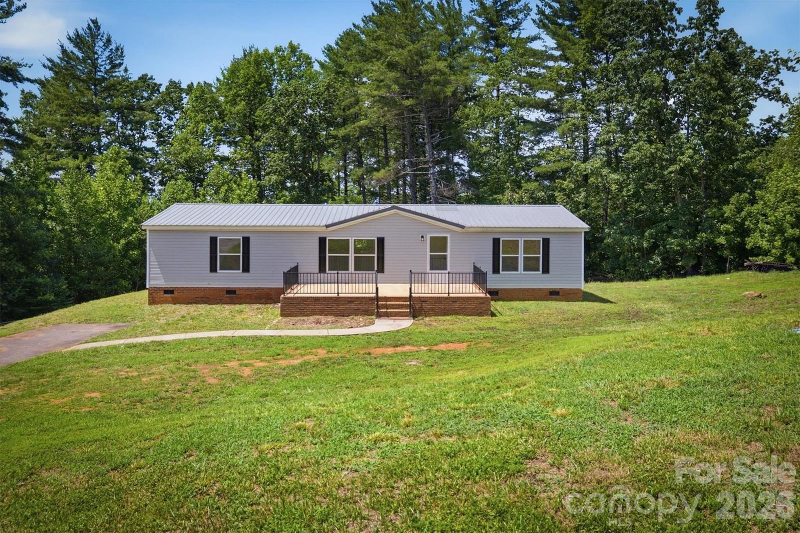 2688 Kite Drive, Lenoir, NC 28645 - Photo 2