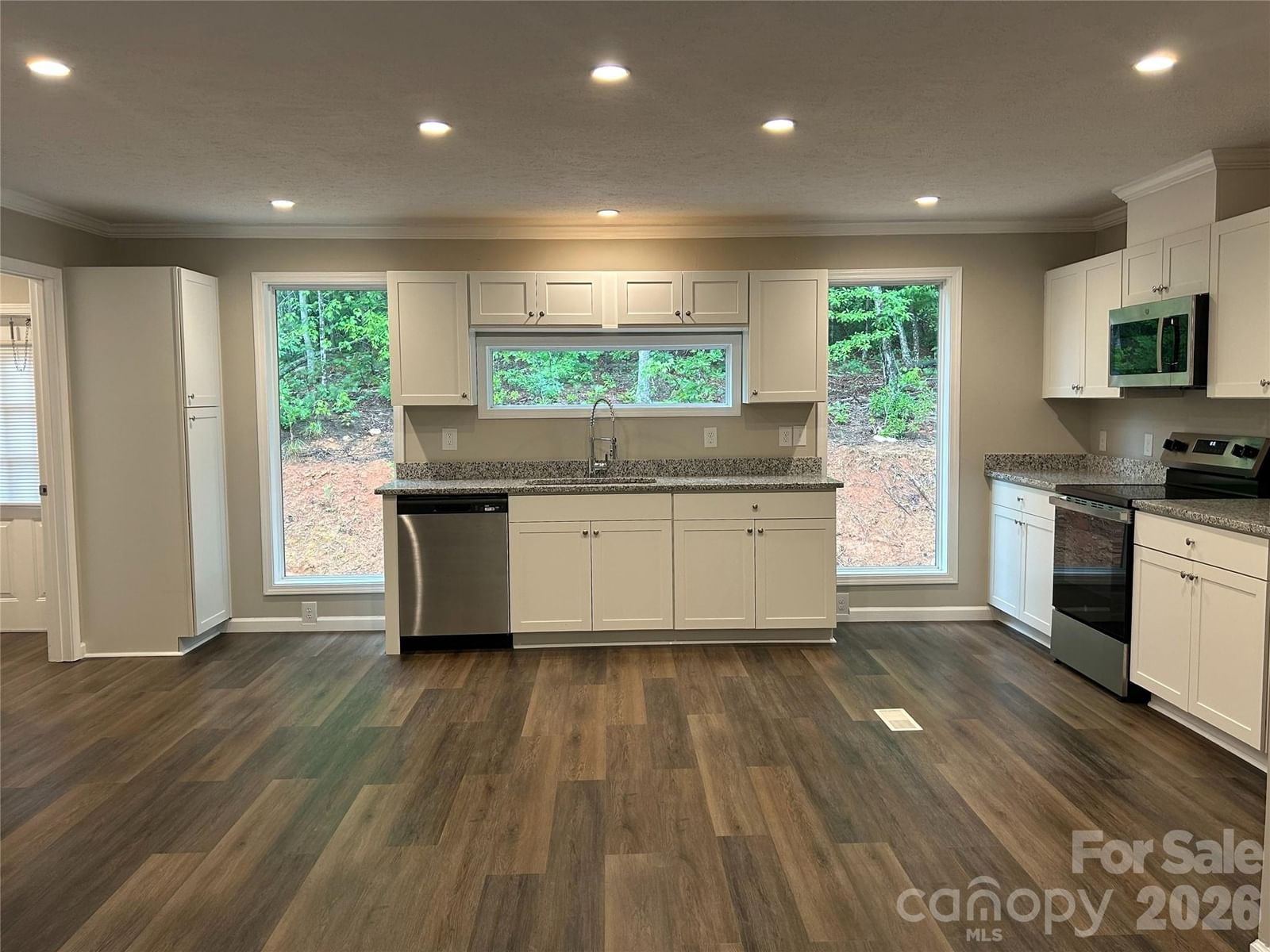 3153 Bear Trail Drive, Lenoir, NC 28645 - Photo 4