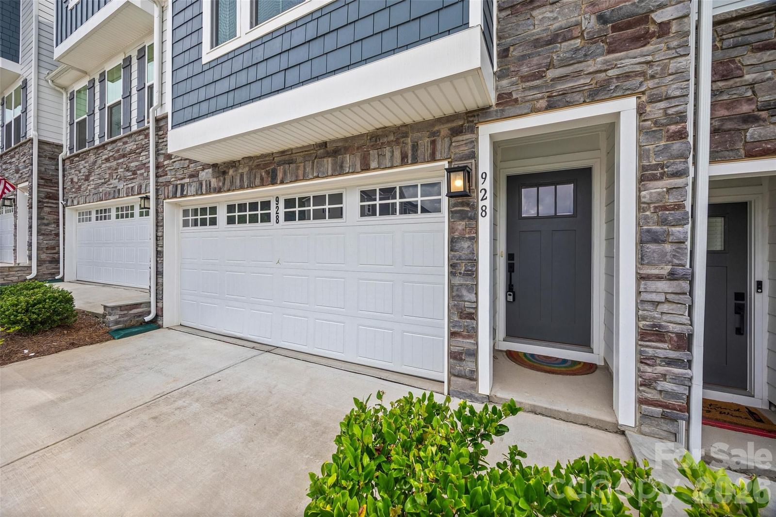 928 Portrush Lane, Tega Cay, SC 29708 - Photo 2