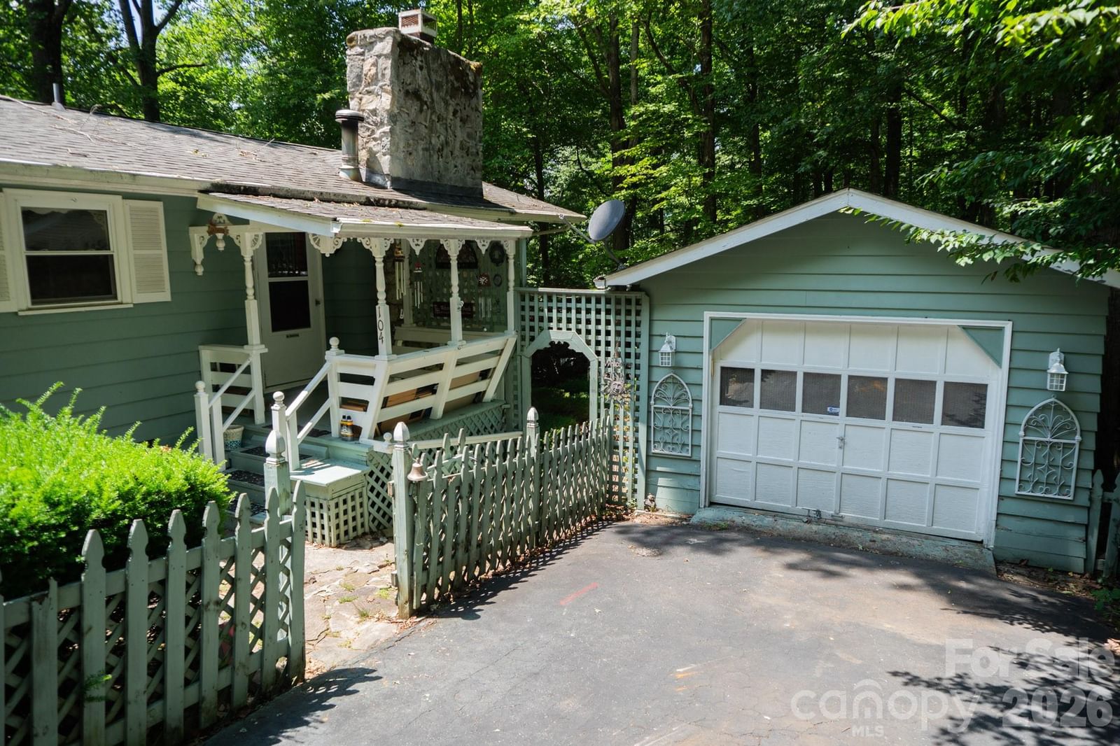 104 Ash Drive, Maggie Valley, NC 28751 - Photo 2
