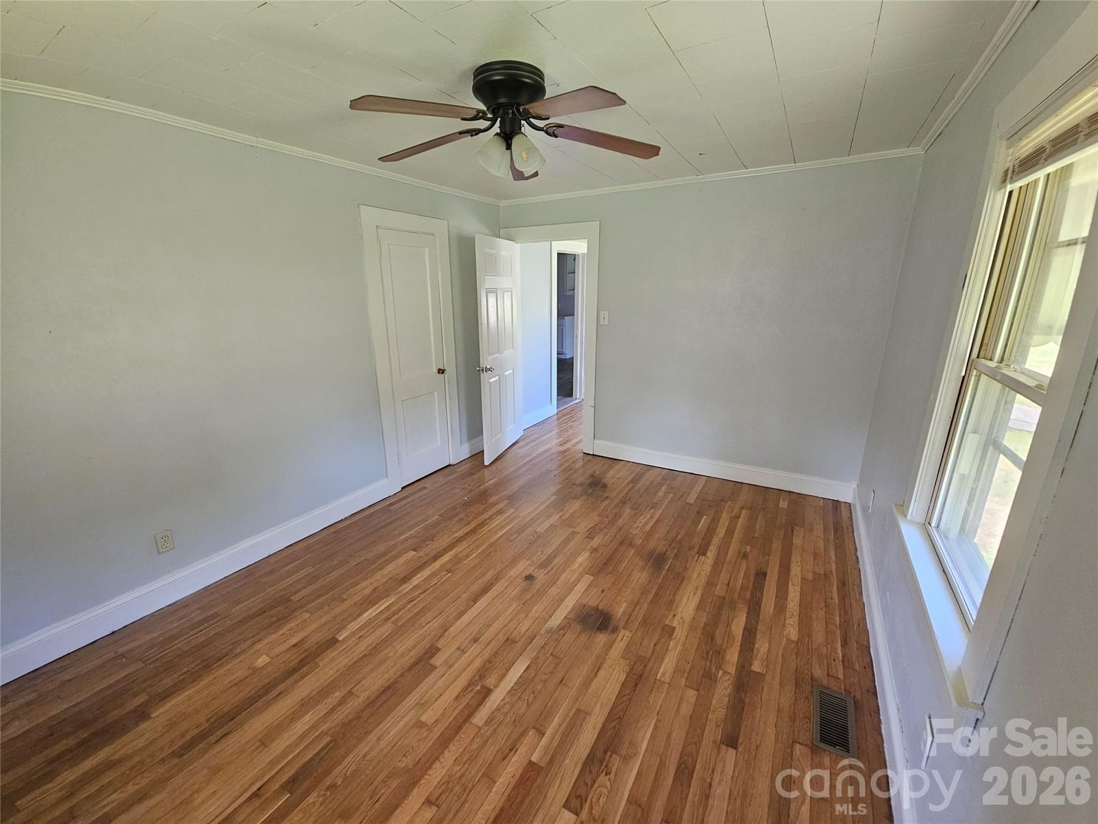 1515 16th Avenue, Hickory, NC 28601 - Photo 4