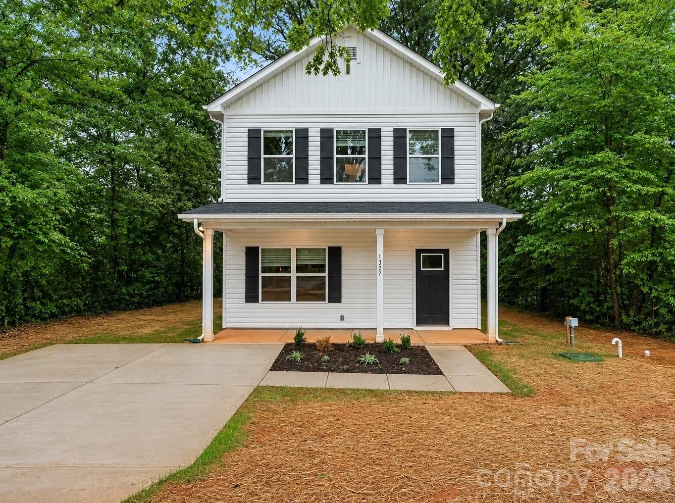 Property at 1327 4th Street, Statesville, NC 28677