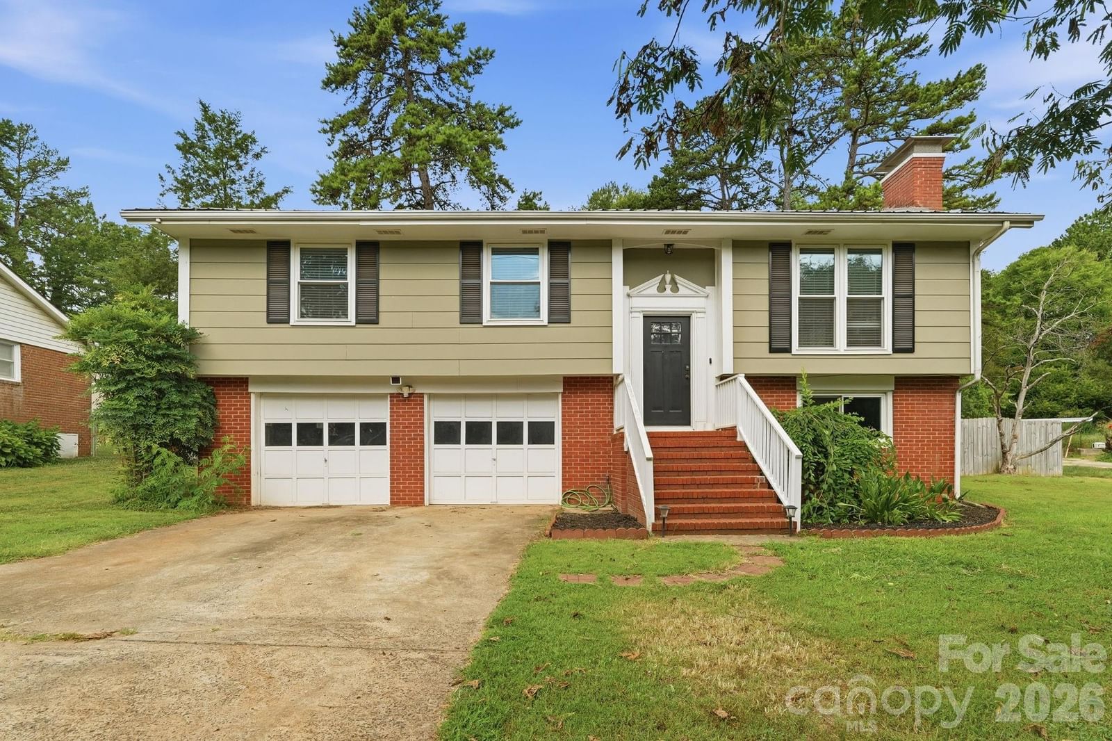 Property at 2080 South Point, Belmont, NC 28012