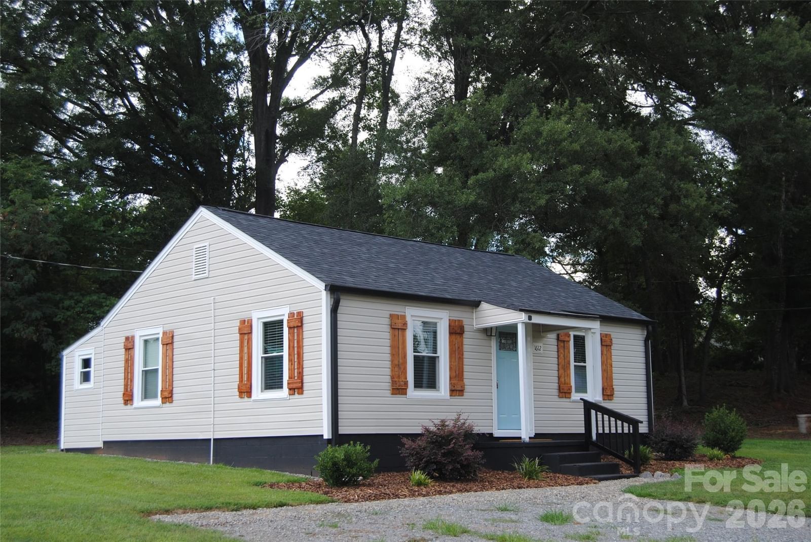 1612 Oakridge Meadows Court, Rock Hill, SC 29732