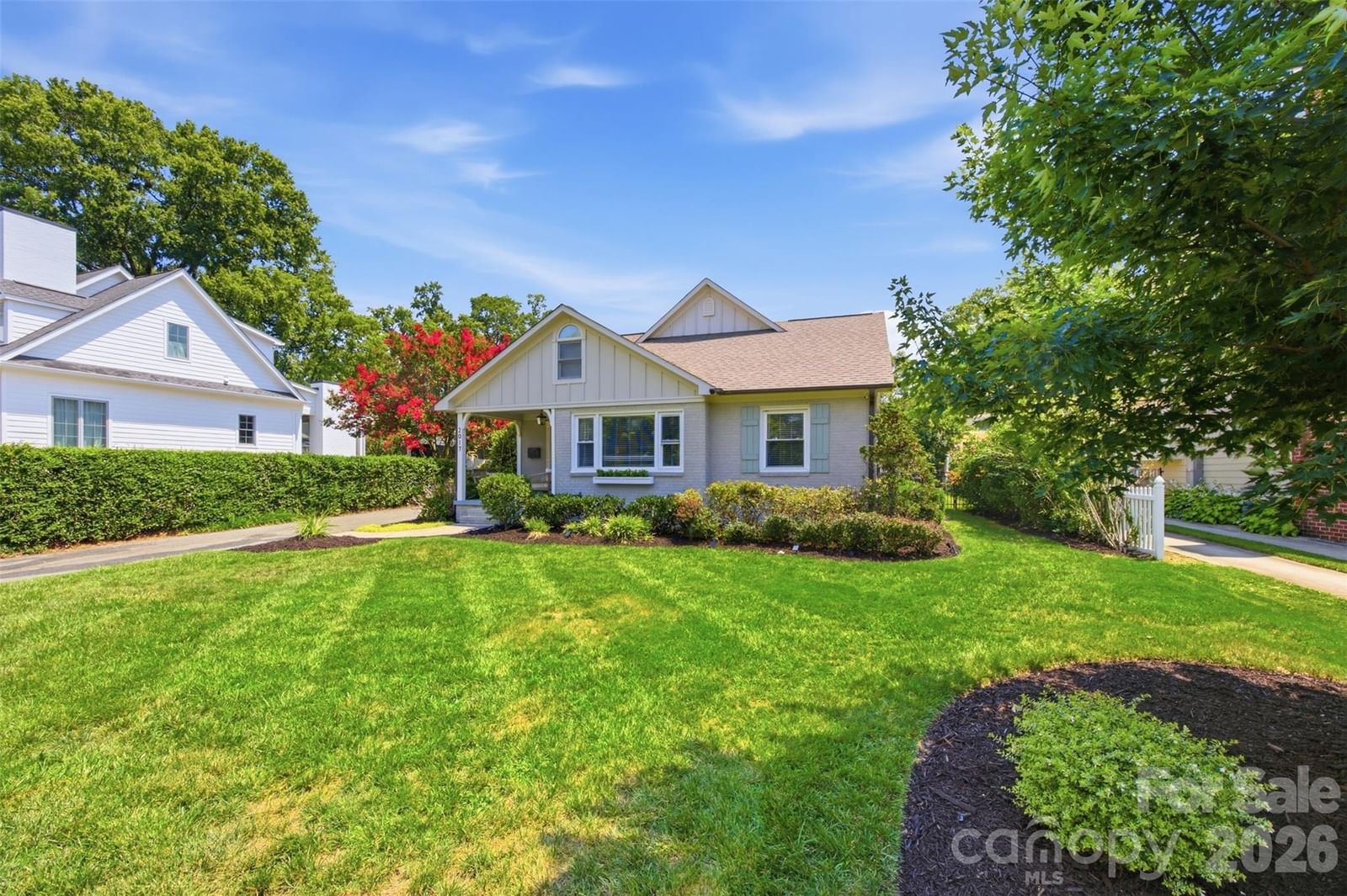 2017 Wilhelmina Avenue, Charlotte, NC 28205 - Photo 2