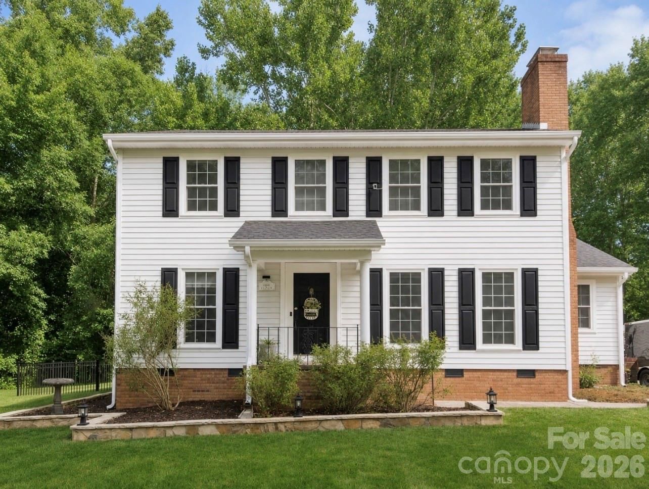 8301 Abercorn Lane, Charlotte, NC 28227