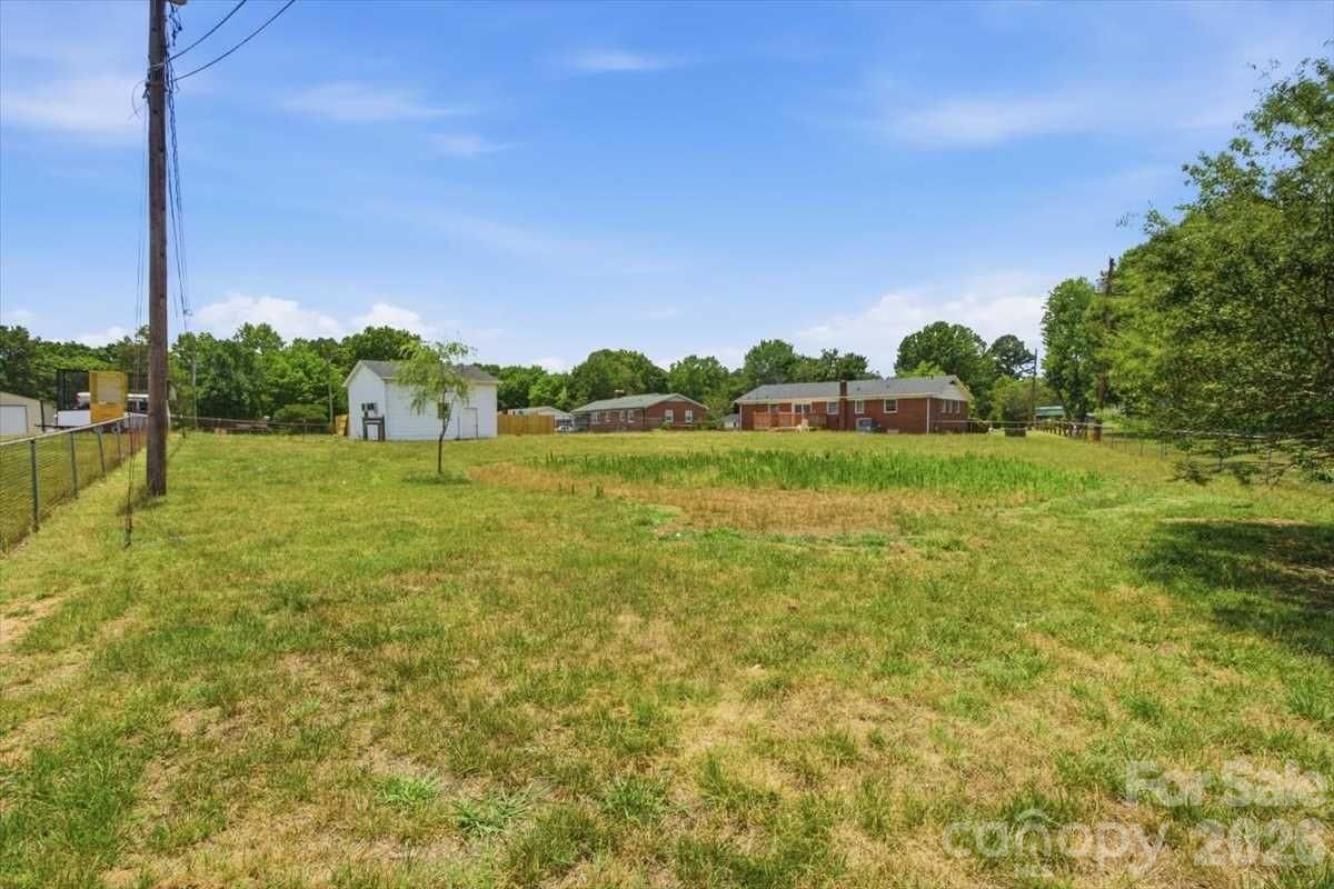 990 Colonial Drive, China Grove, NC 28023 - Photo 2