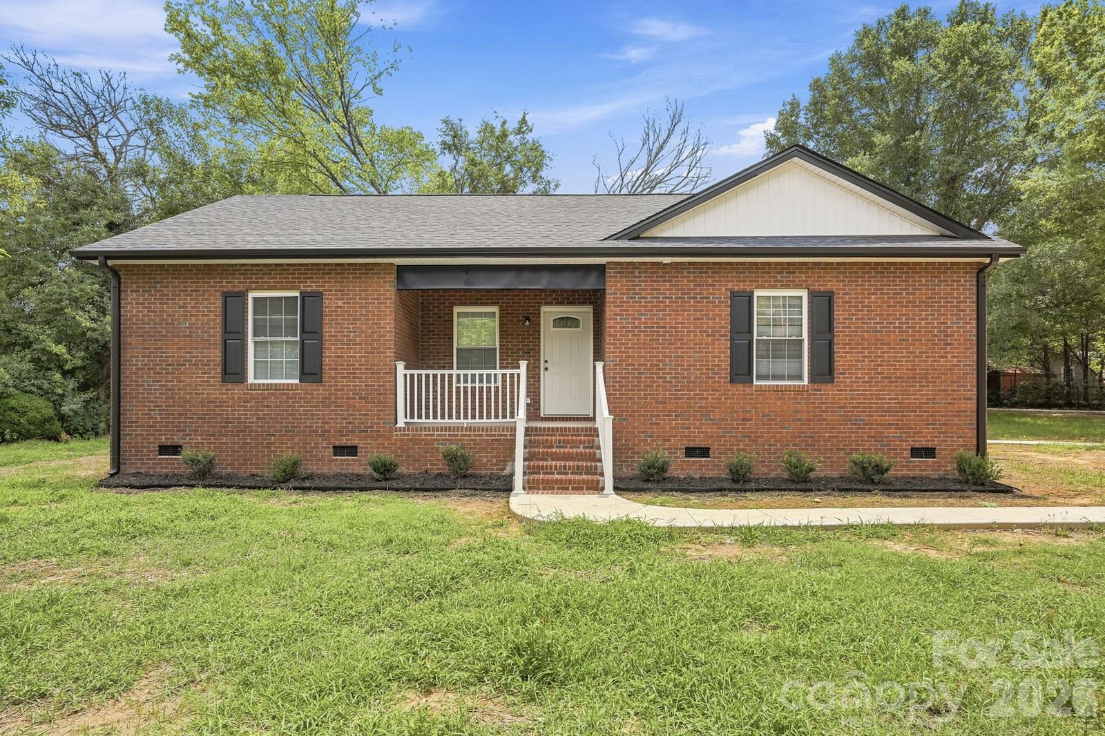 Property at 302 Hunter Street, York, SC 29745