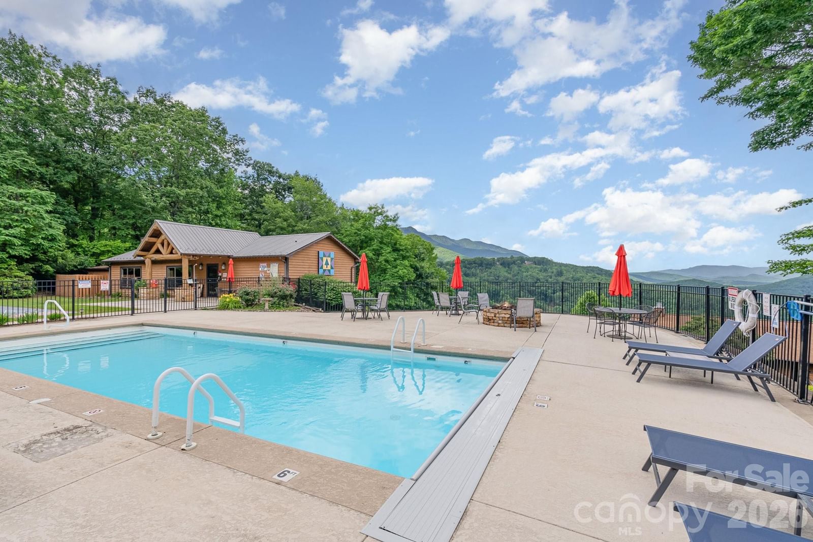 508 Over Look Drive #2, Burnsville, NC 28714