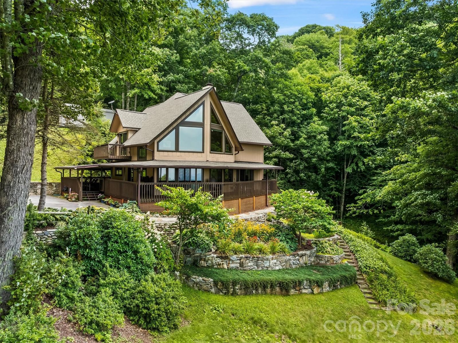670 Parkway Drive, Maggie Valley, NC 28751 - Photo 2
