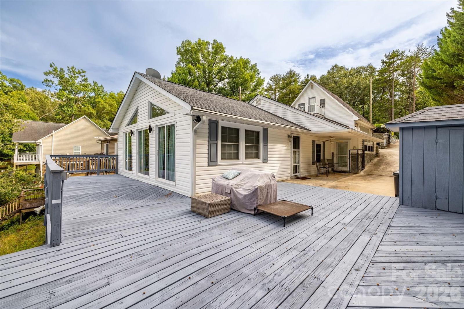 Property at 138 Strand, New London, NC 28127