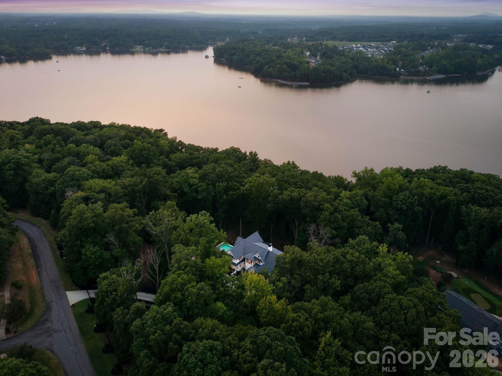 13702 Sage Thrasher Lane, Charlotte, NC 28278
