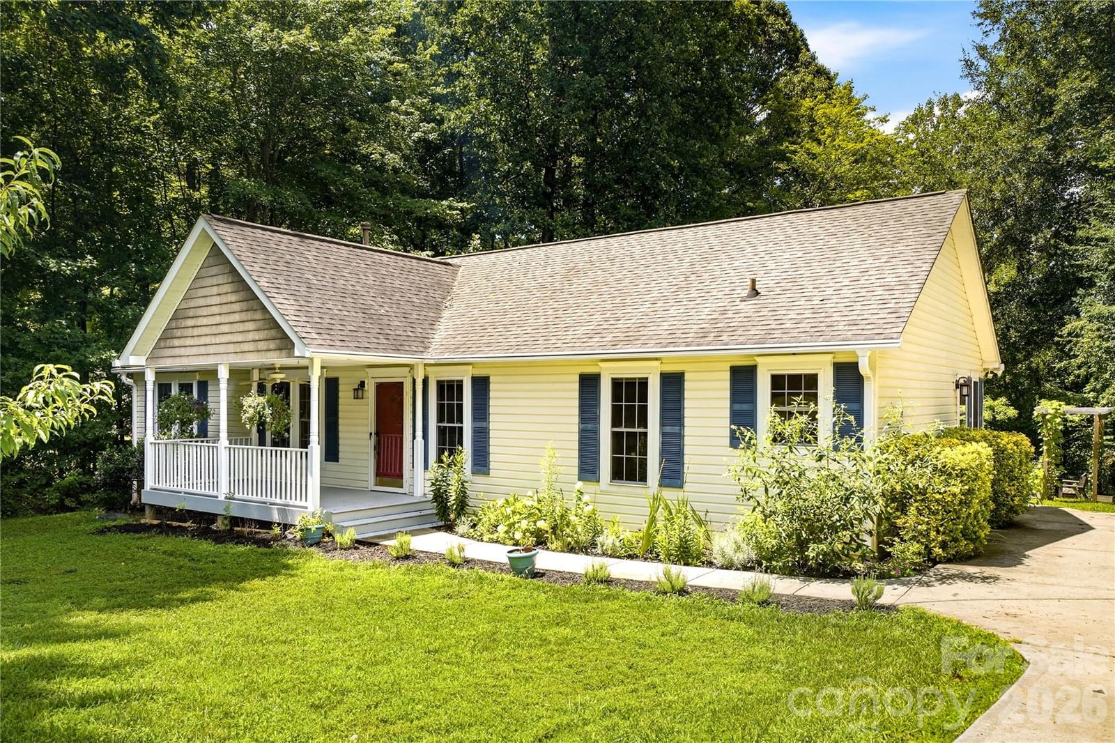 3555 Lake Bluff Drive, Sherrills Ford, NC 28673 - Photo 2