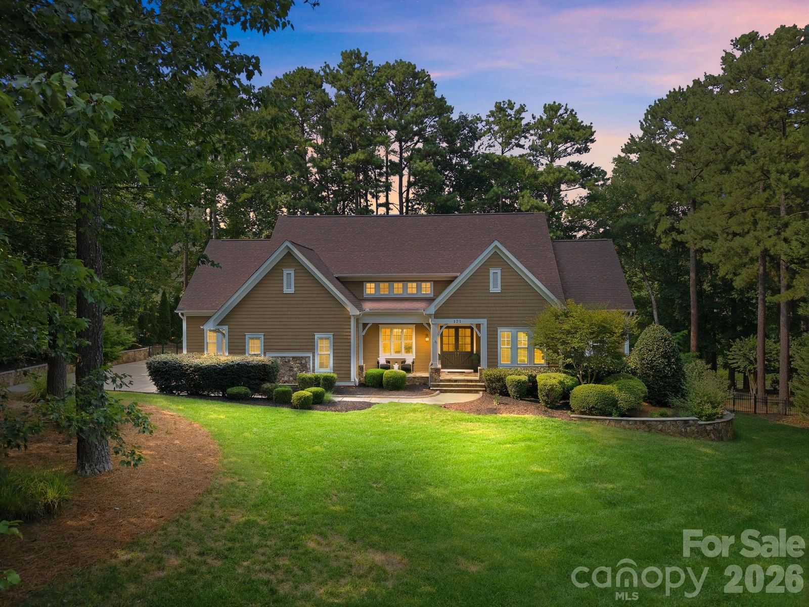 121 Brawley Harbor Place, Mooresville, NC 28117