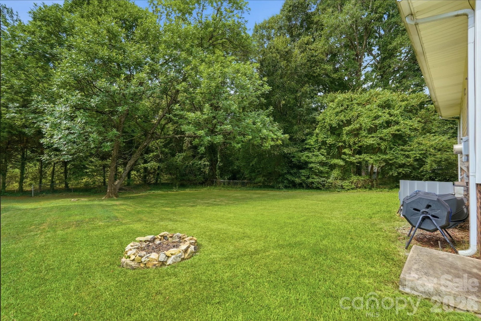 605 Powerline Avenue, Belmont, NC 28012 - Photo 2
