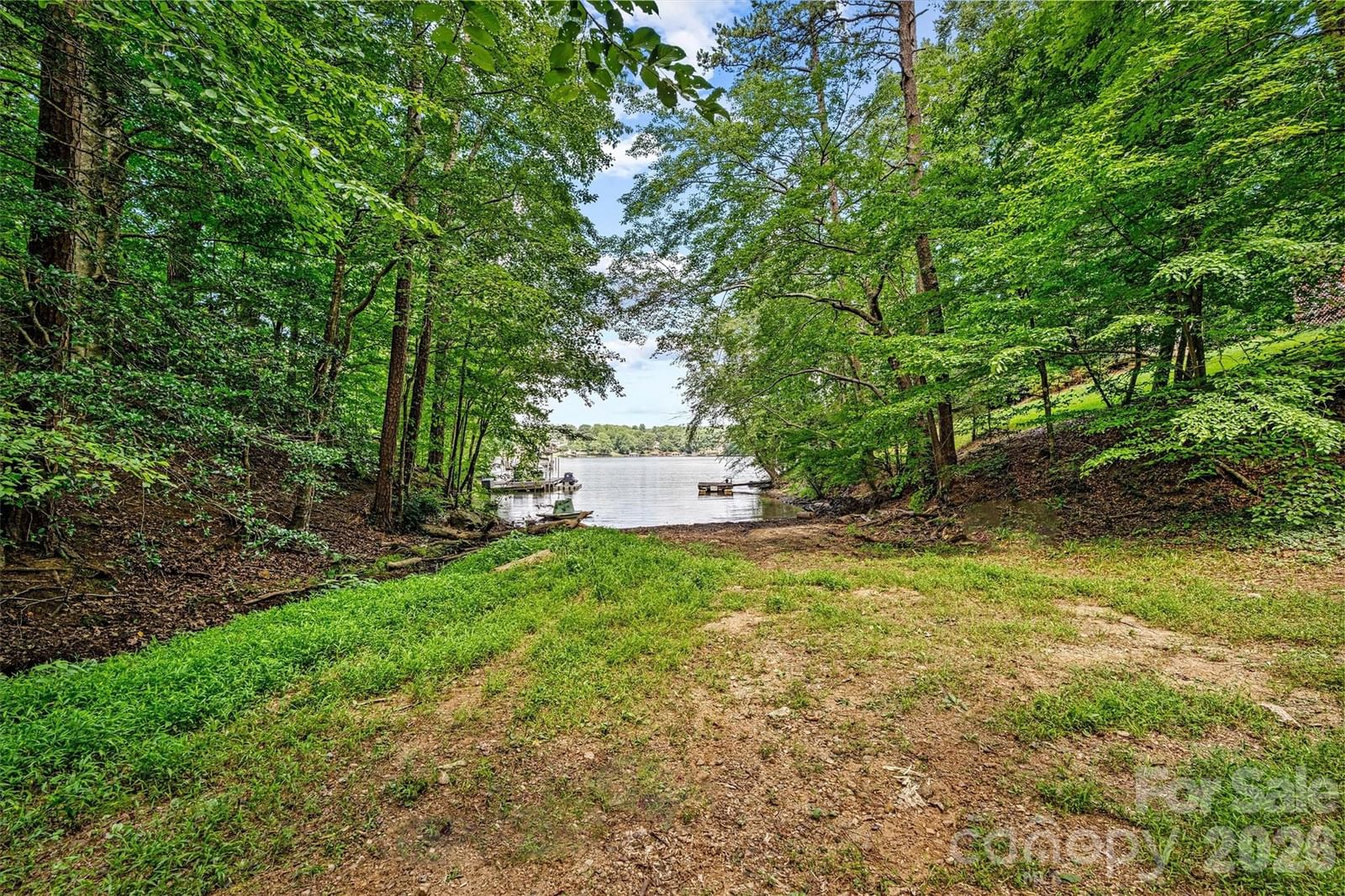 5135 36th Street Drive, Hickory, NC 28601 - Photo 4