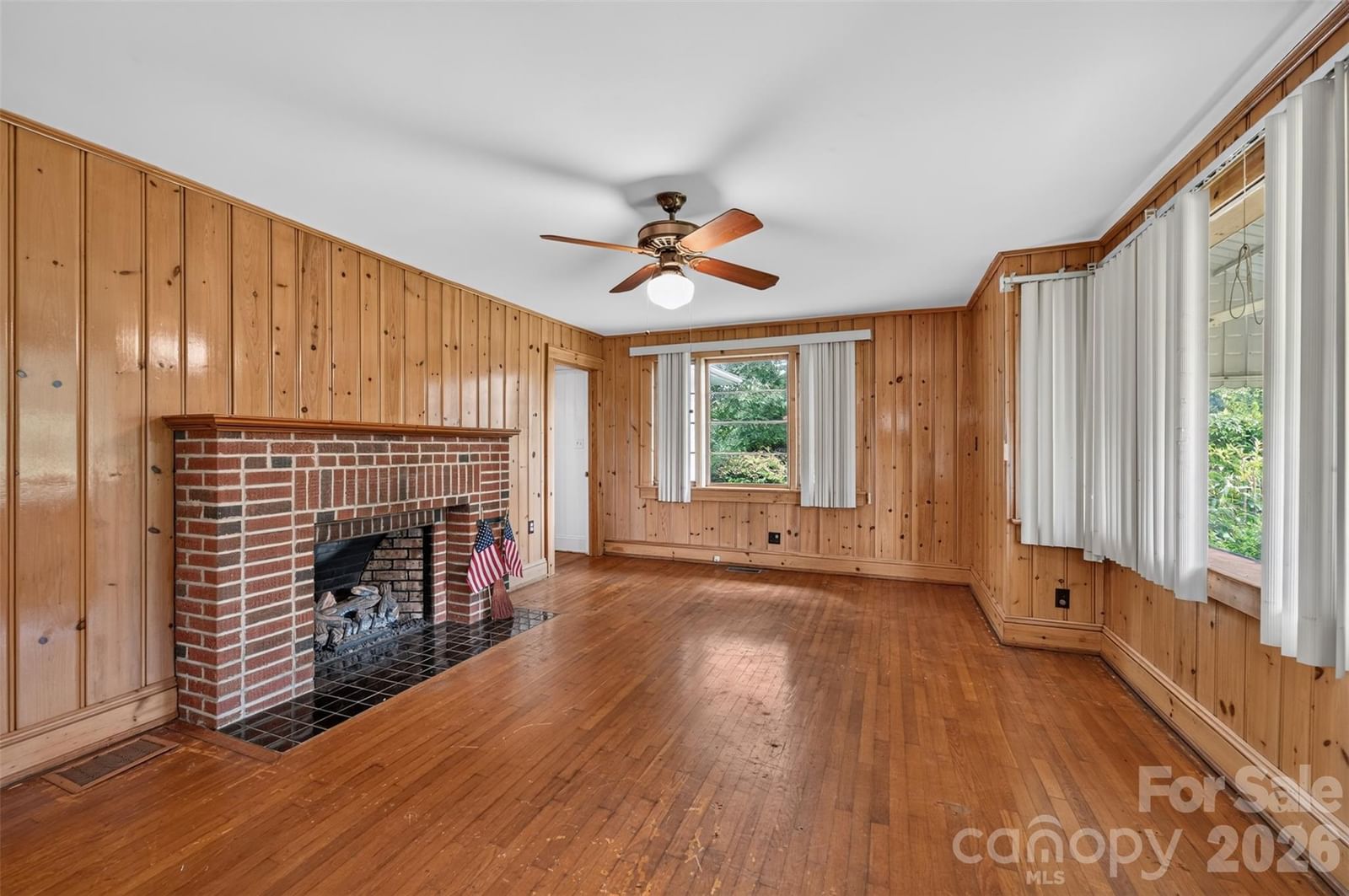 311 33rd Street Drive, Hickory, NC 28602 - Photo 3