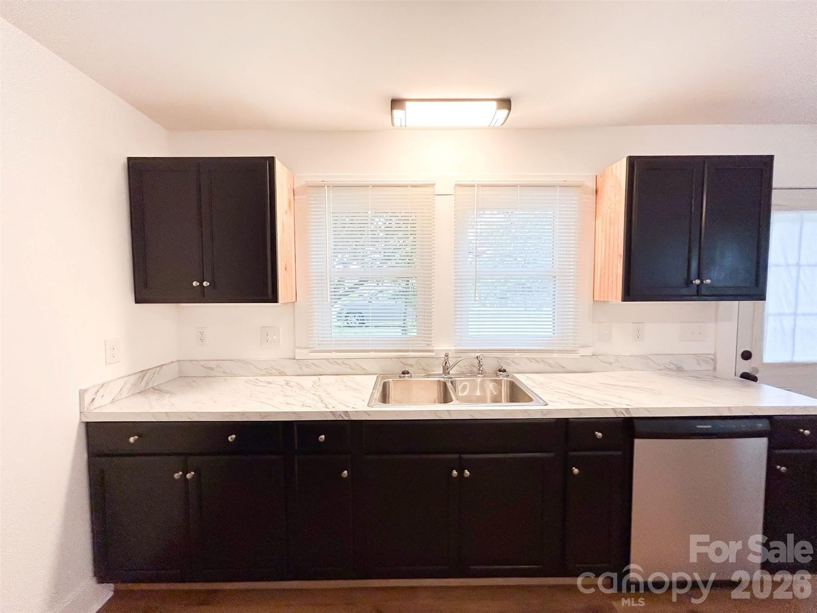 661 Central Street, Hudson, NC 28638 - Photo 3