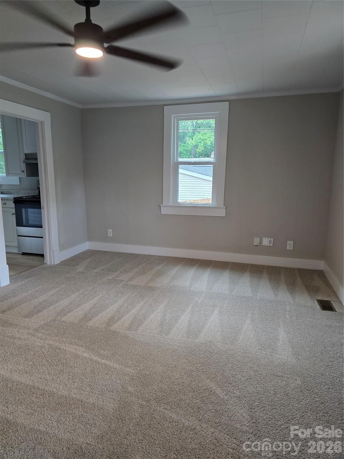 1729 Lakeview Drive, Statesville, NC 28677 - Photo 2