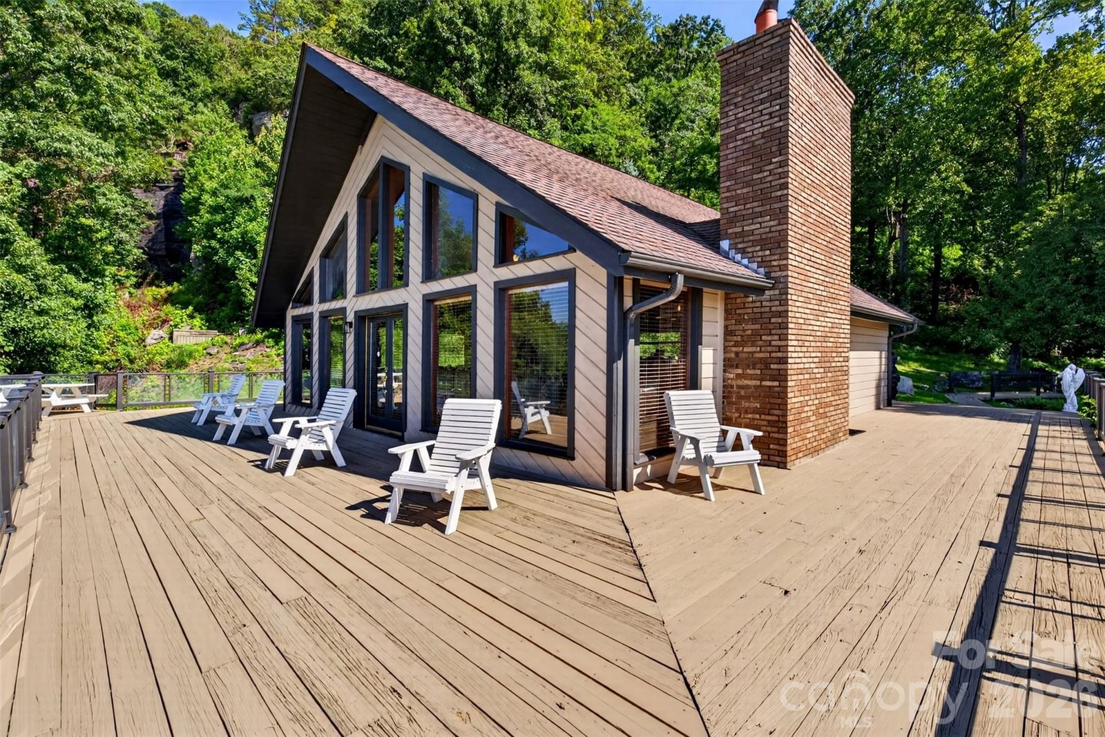370 Mountain Side Drive, Columbus, NC 28722