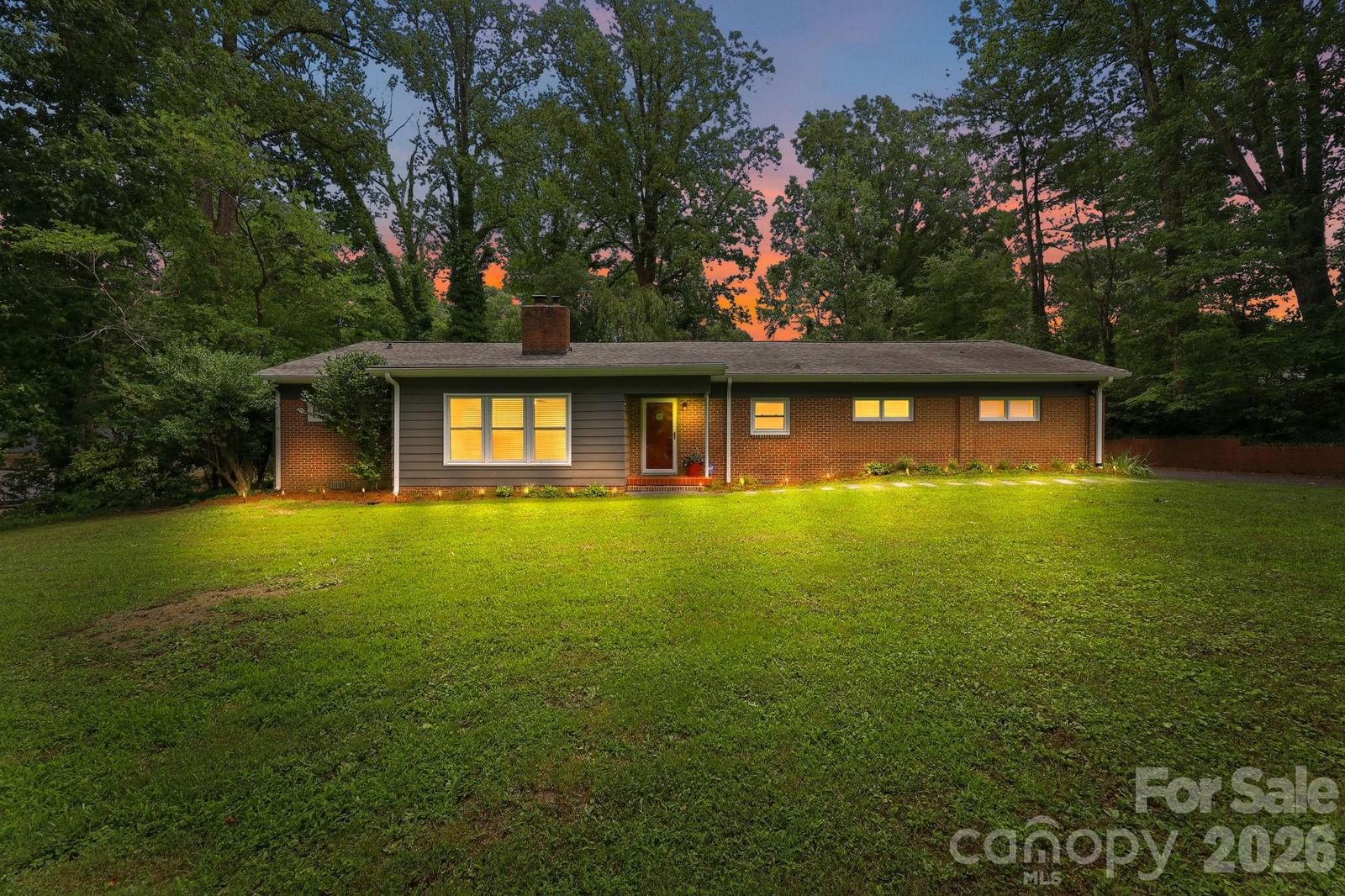 138 Circle Drive, Thomasville, NC 27360