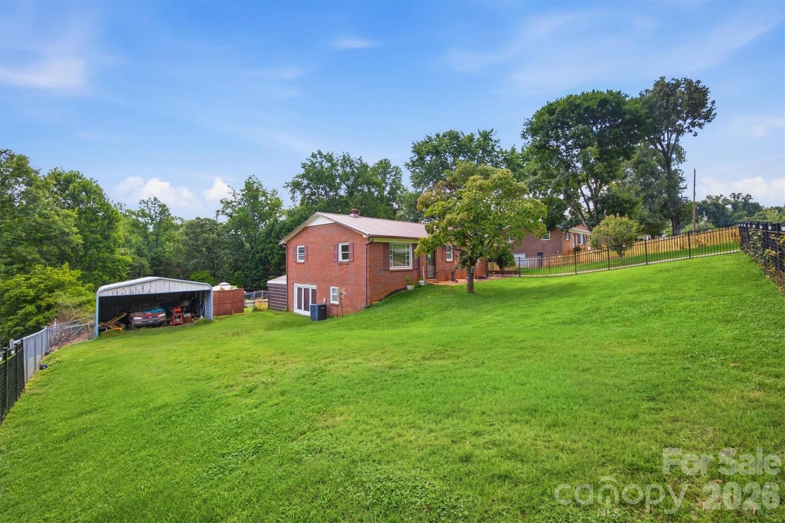 1082 Maple Street, Granite Falls, NC 28630 - Photo 2