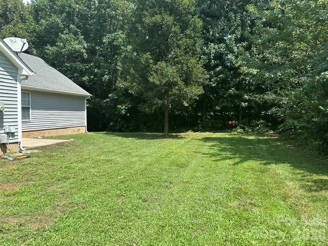 9022 Brad Court, Matthews, NC 28104 - Photo 4