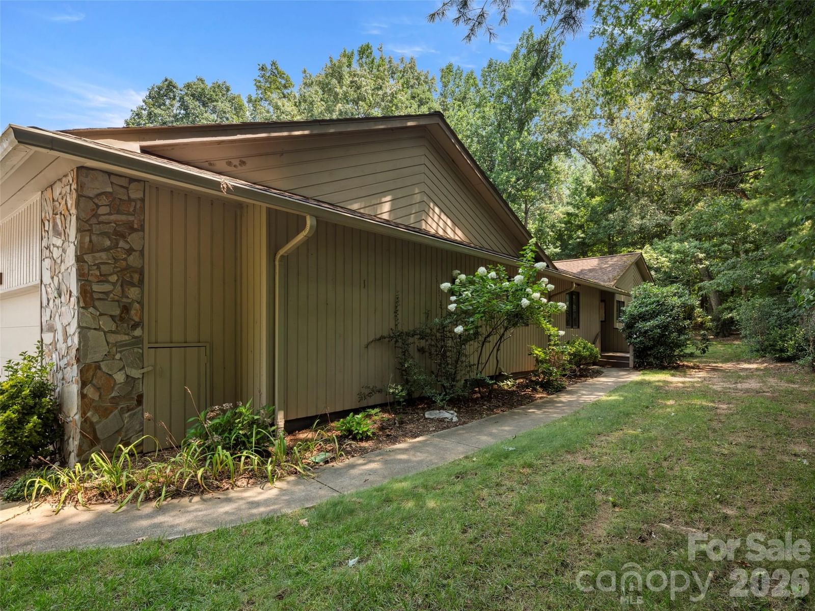 132 Cloverleaf Lane, Asheville, NC 28803 - Photo 3
