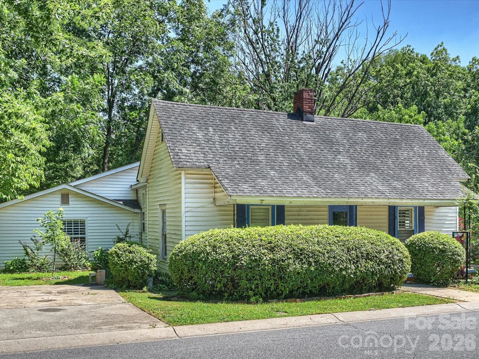 3014 Yadkin Avenue, Charlotte, NC 28205