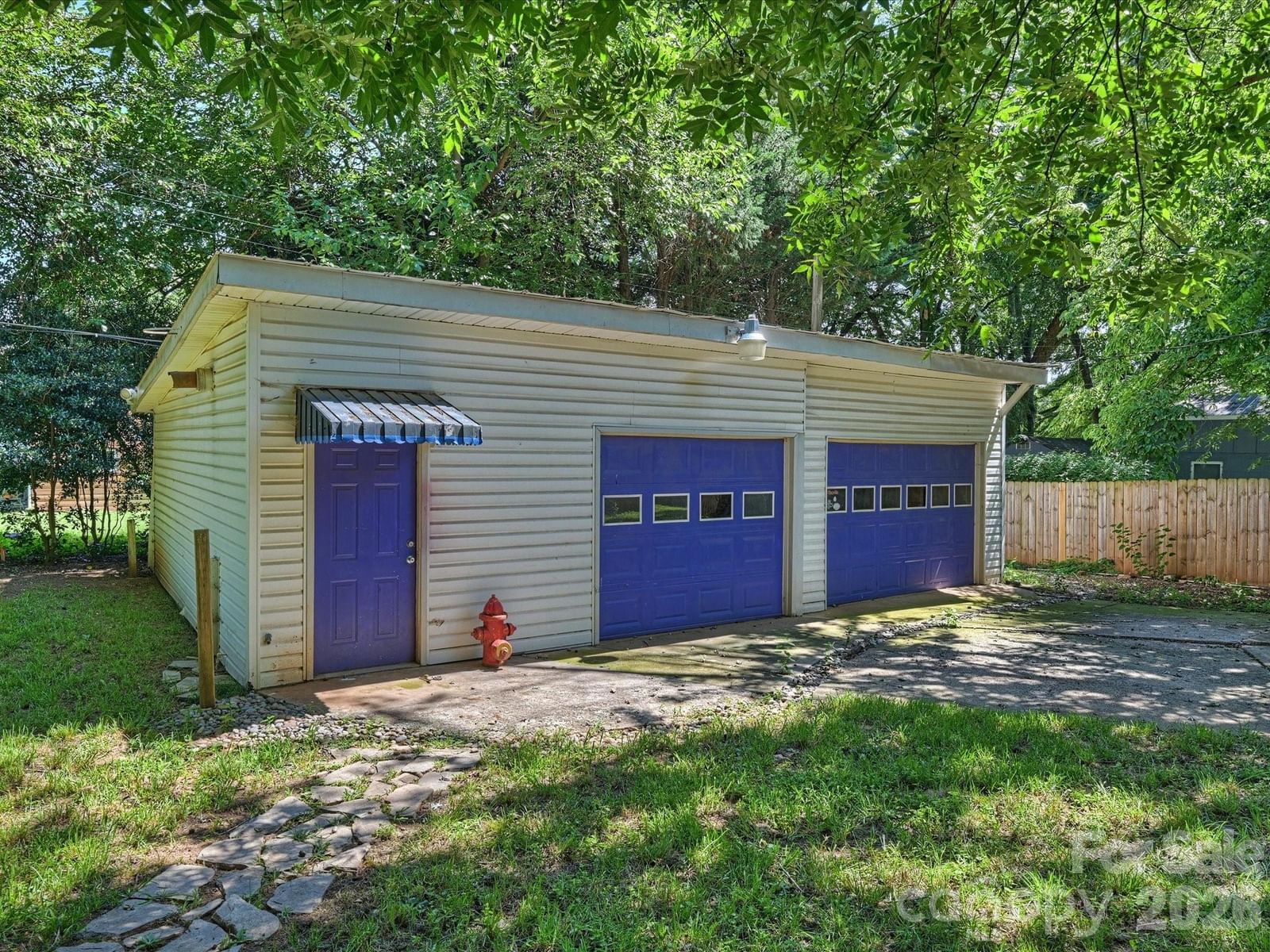 3014 Yadkin Avenue, Charlotte, NC 28205 - Photo 4