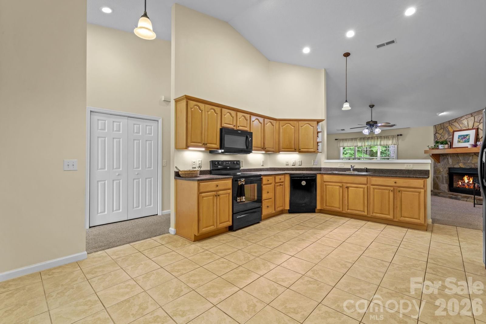 17 Coventry Circle, Franklin, NC 28734 - Photo 5