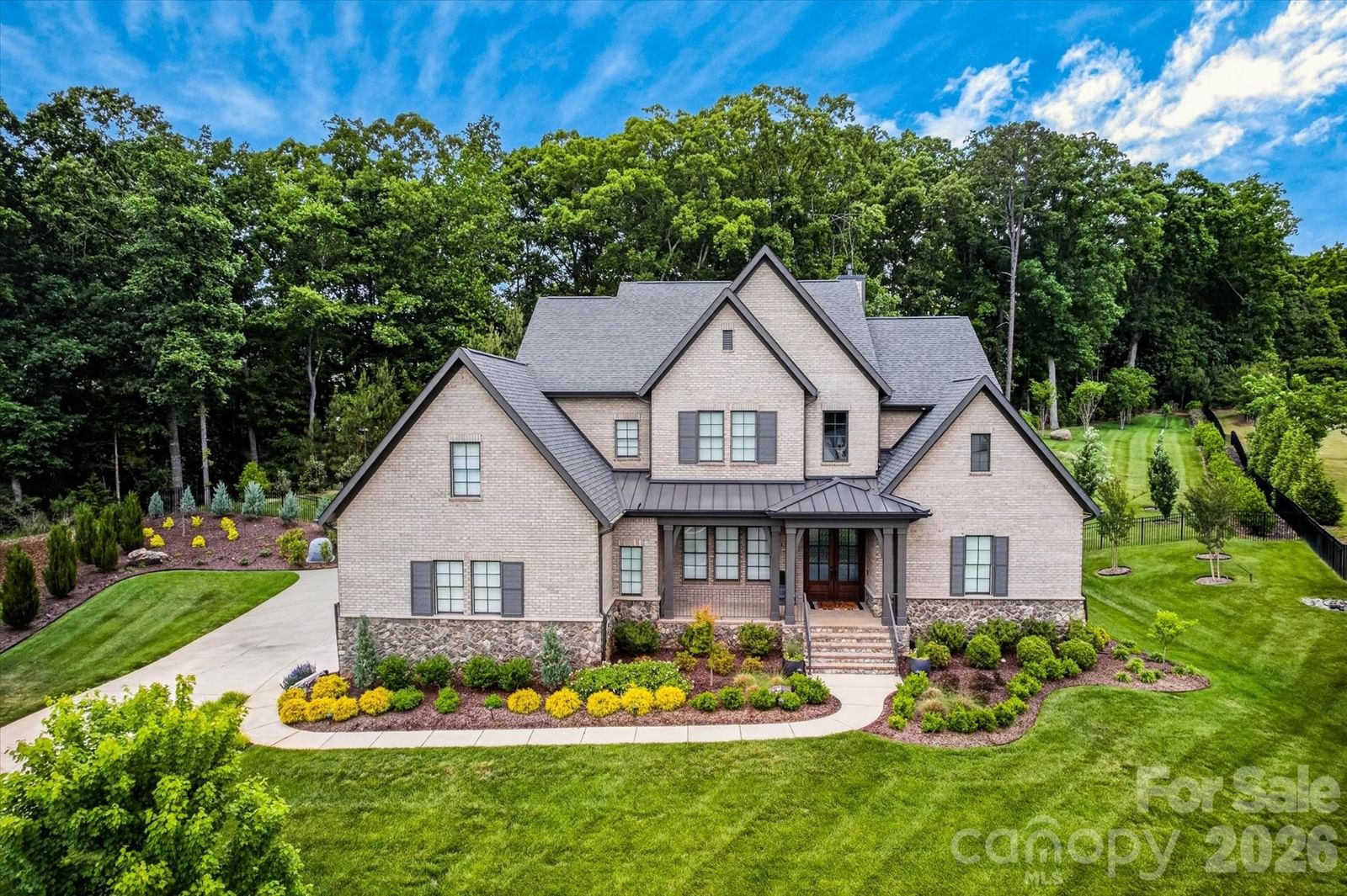Property at 1115 Shelton Oaks Court, Matthews, NC 28105