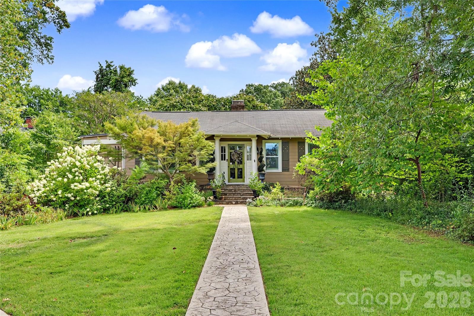 2527 Sharon Road, Charlotte, NC 28211 - Photo 2