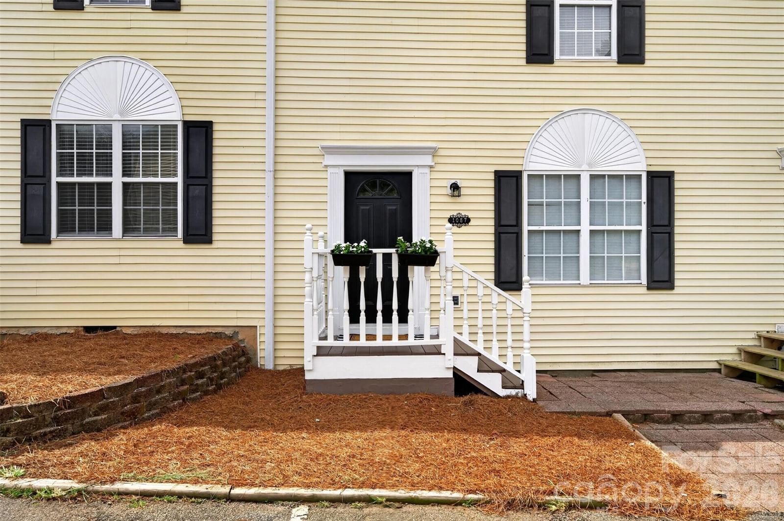 1057 19th Street, Hickory, NC 28601