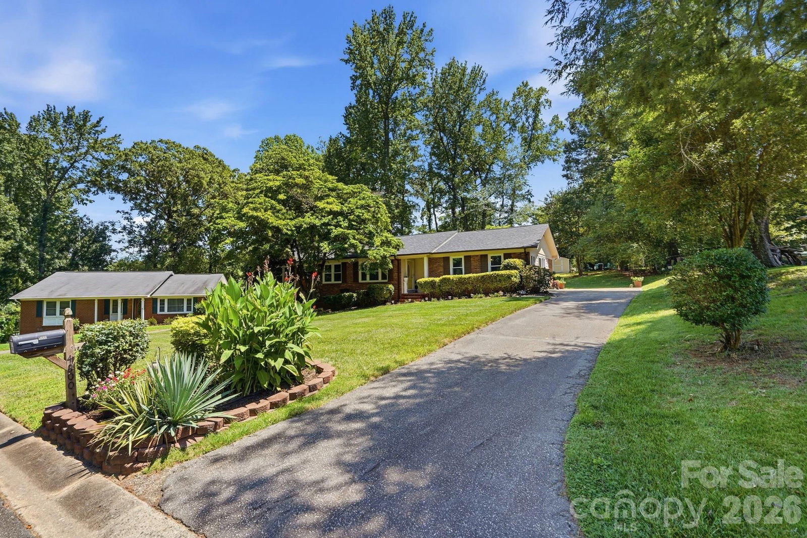 4200 Cerise Drive, Charlotte, NC 28269 - Photo 2