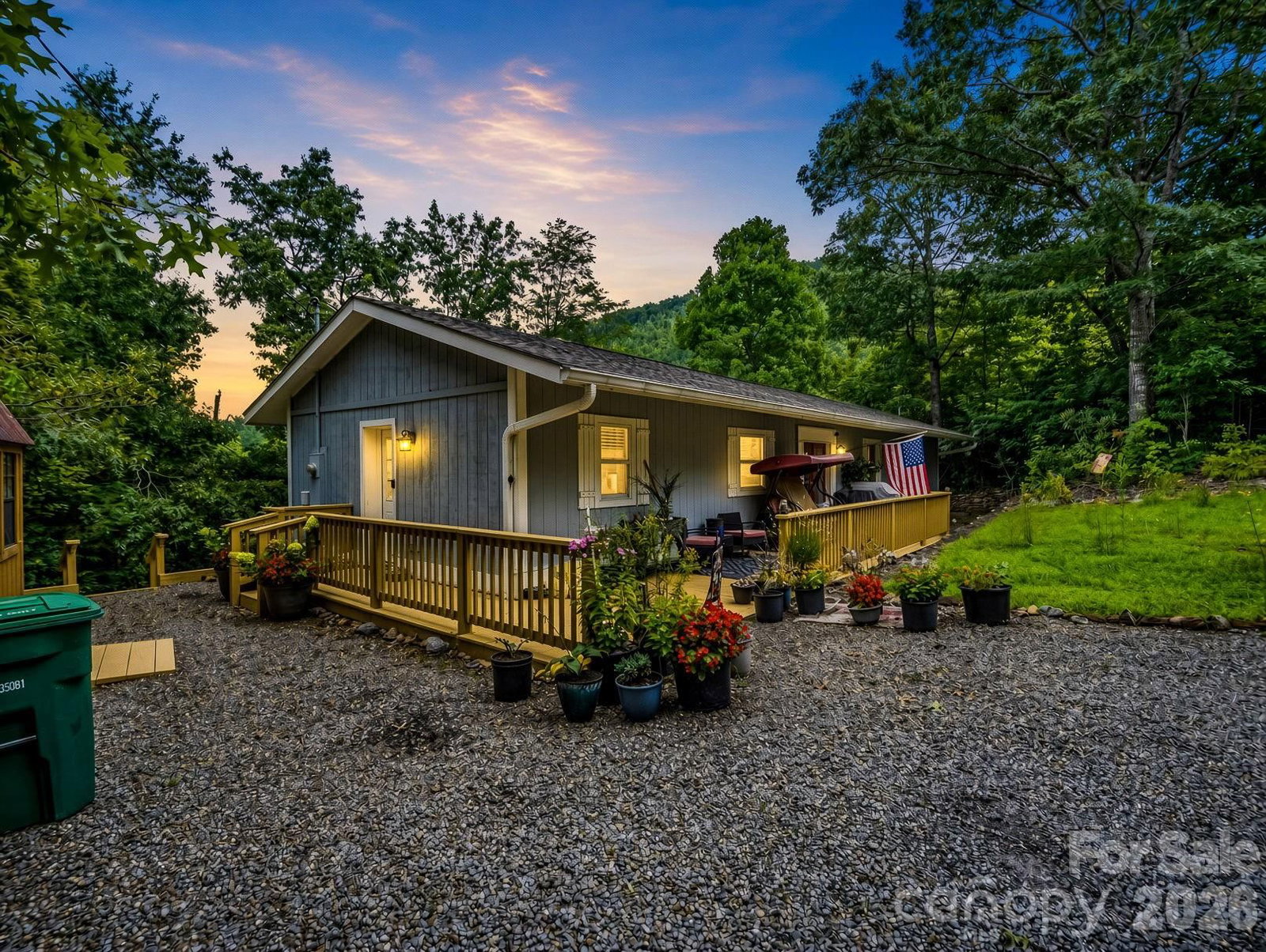 16 Starlight Drive, Black Mountain, NC 28711 - Photo 2