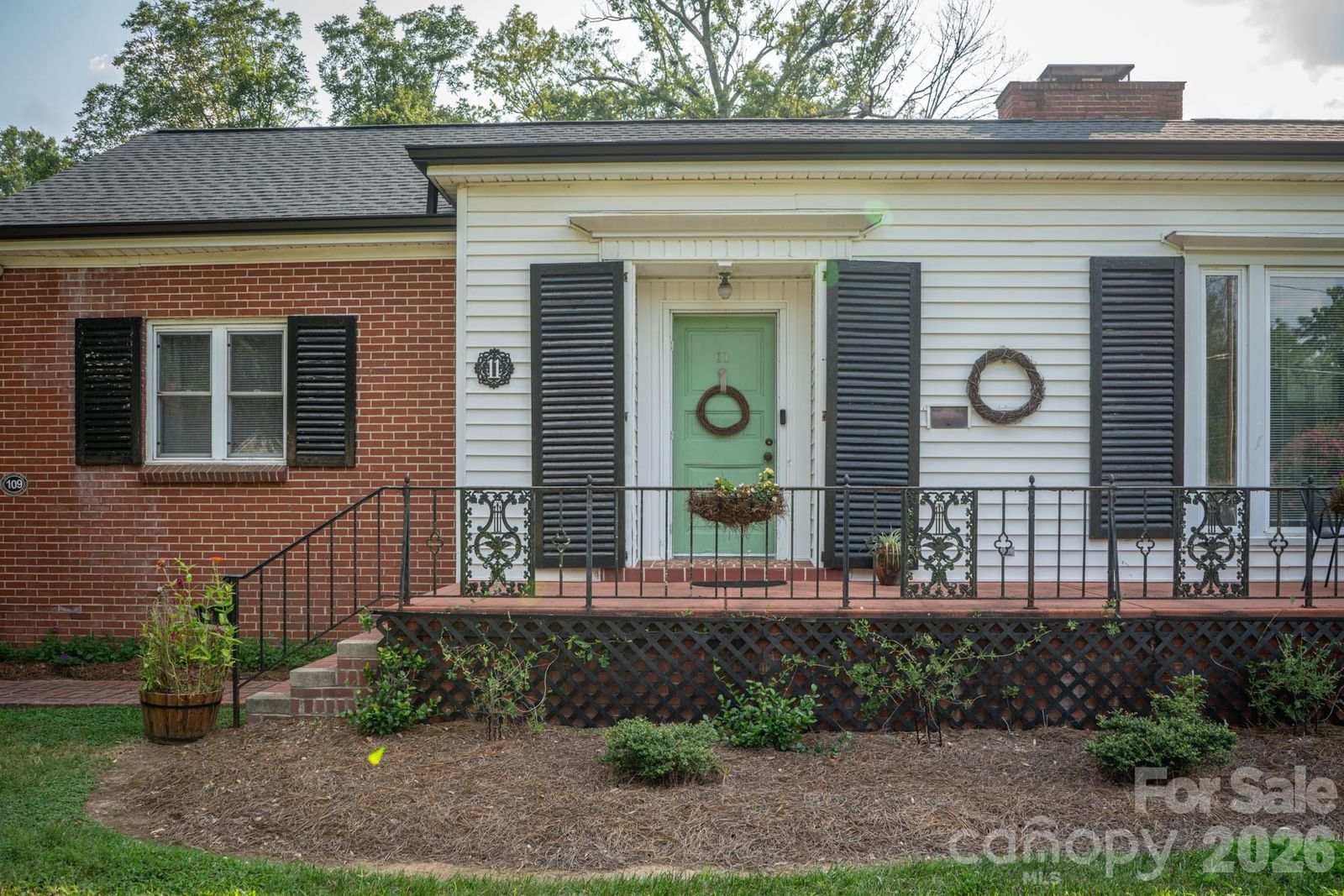 11 Kings Mountain Street, York, SC 29745 - Photo 3