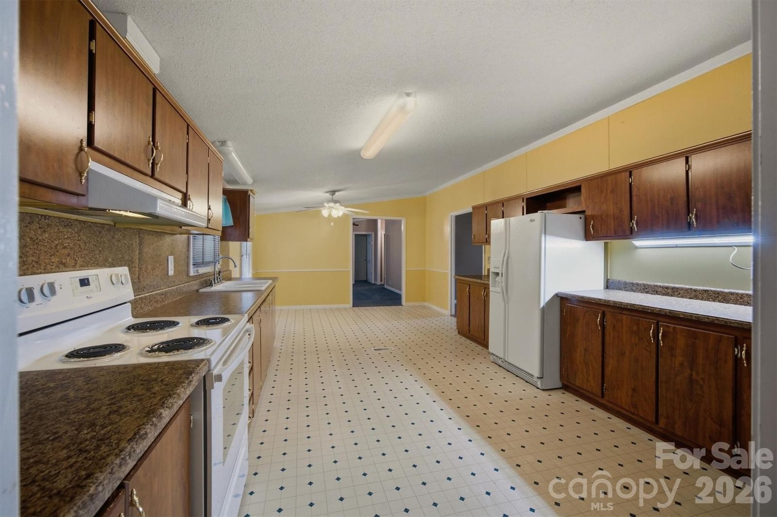 3006 Reba Cardwell Lane, Lenoir, NC 28645 - Photo 2