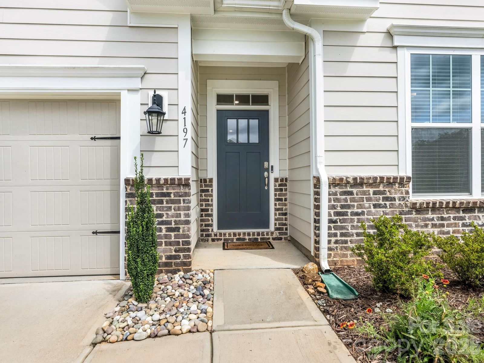 4197 Millstream Road, Denver, NC 28037 - Photo 2